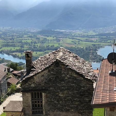 La Poulerie - Suite Dependance Gera Lario Exteriör bild