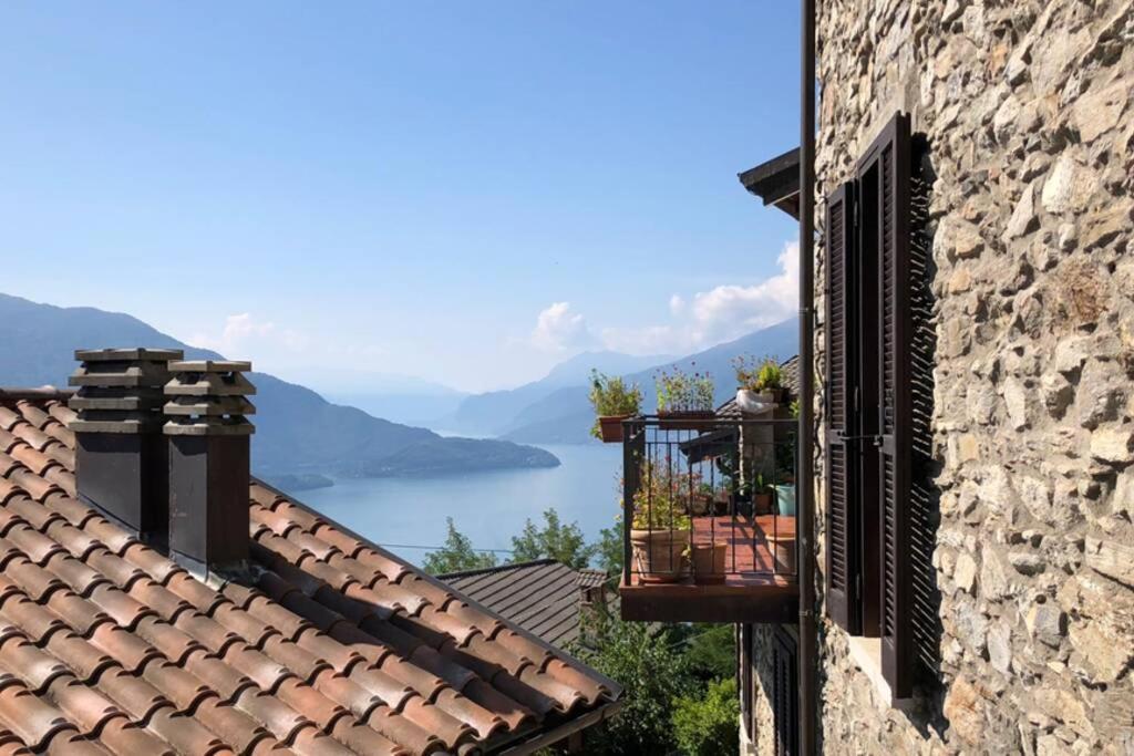 La Poulerie - Suite Dependance Gera Lario Exteriör bild