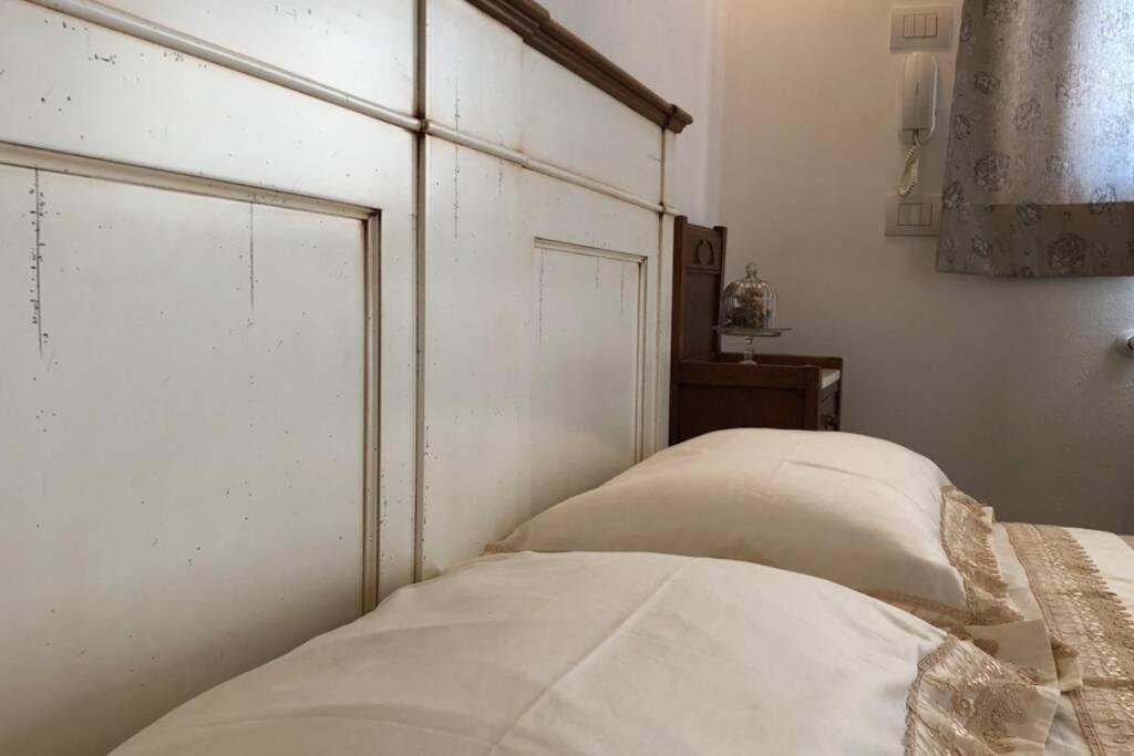 La Poulerie - Suite Dependance Gera Lario Exteriör bild